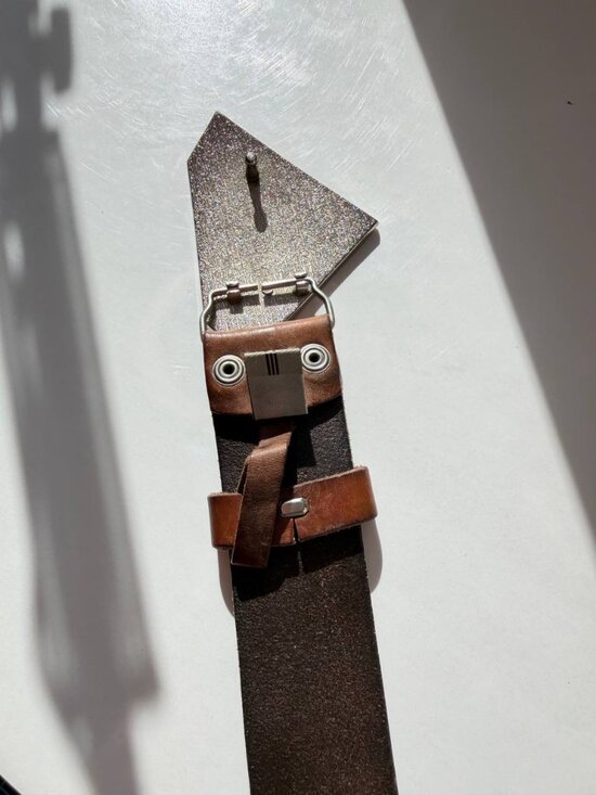 Fossil Vintage Leather Belt – Size ~36–38 – Distressed Finish - Picture 5 of 11